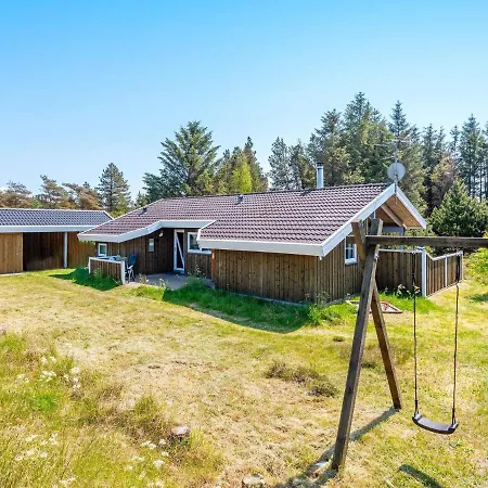 Three-bedroom In Fjerritslev 21 * Torup Strand