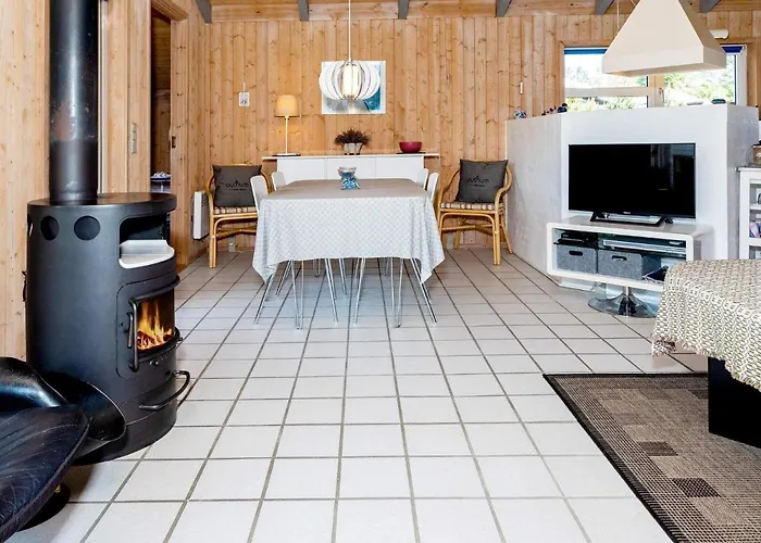 Secluded Haven In Thorup - By Traum Torup Strand